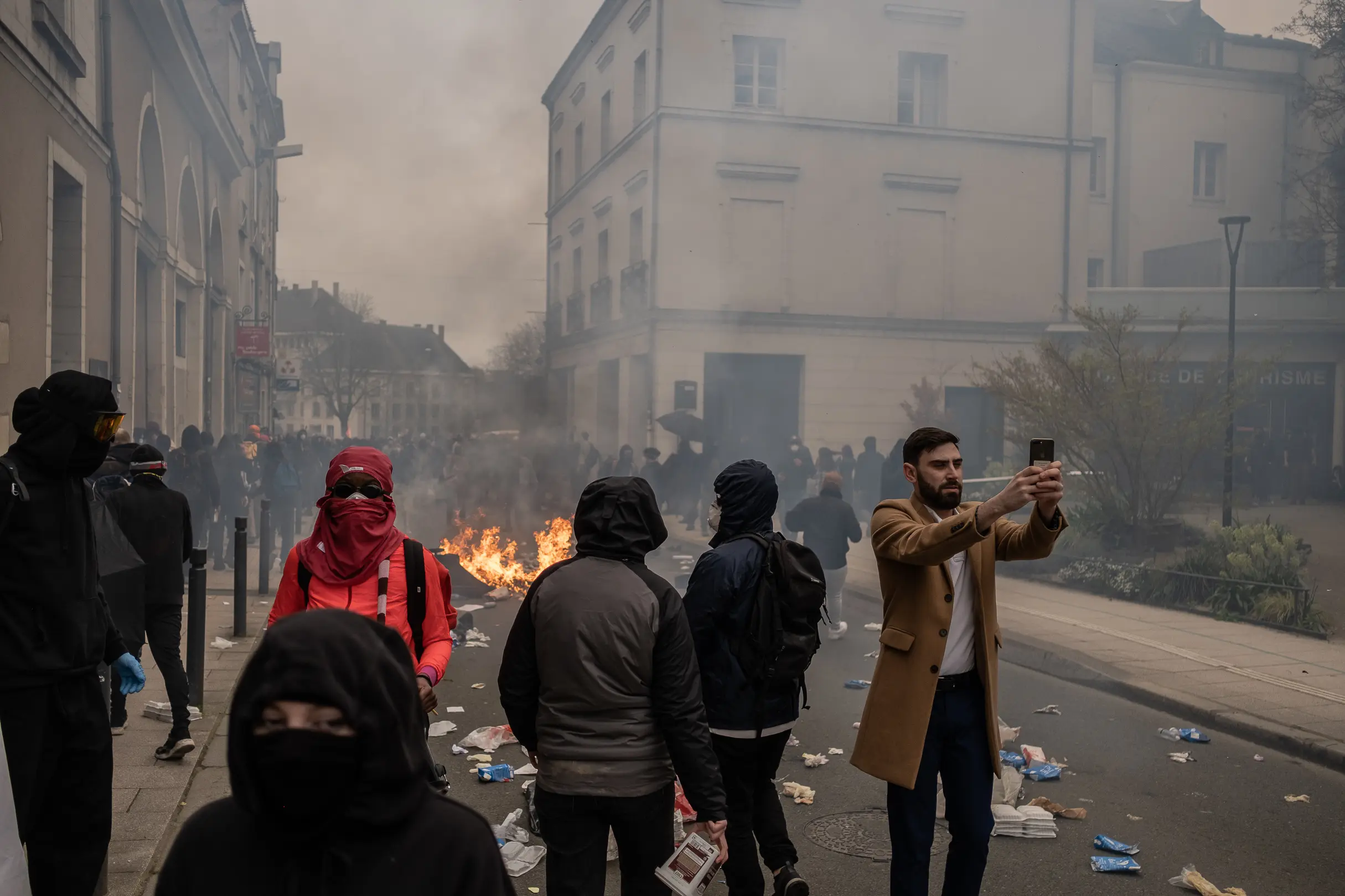 Selfie contre gaz lacrymogène